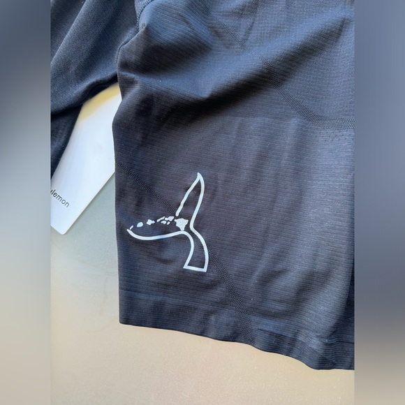 NWT lululemon Swiftly tech long sleeve 2.0 Hawai’i Exclusive - Picture 4 of 4